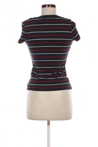 Γυναικείο t-shirt Tommy Hilfiger, Μέγεθος S, Χρώμα Μπλέ, Τιμή 31,08 €