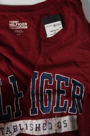 Dámské tričko Tommy Hilfiger, Velikost S, Barva Červená, Cena  973,00 Kč