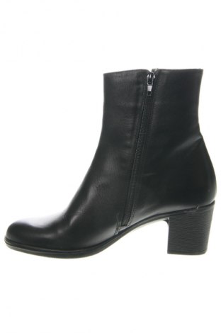 Damen Stiefeletten, Größe 38, Farbe Schwarz, Preis 75,32 €