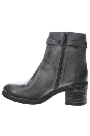 Damen Stiefeletten Arise, Größe 39, Farbe Grau, Preis 75,32 €