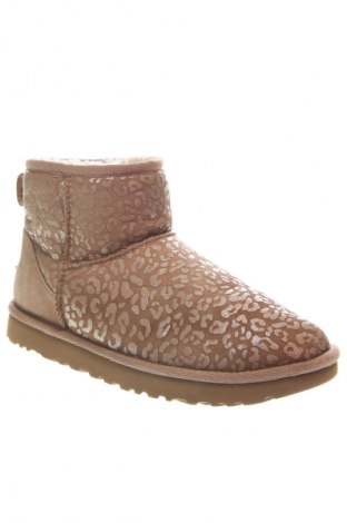 Női csizma UGG Australia, Méret 39, Szín Bézs, Ár 28 773 Ft