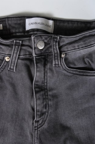 Γυναικείο Τζίν Calvin Klein Jeans, Μέγεθος XXS, Χρώμα Γκρί, Τιμή 41,81 €