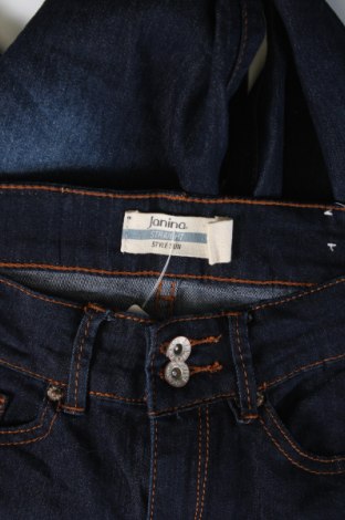 Damen Jeans Janina, Größe S, Farbe Blau, Preis € 10,99