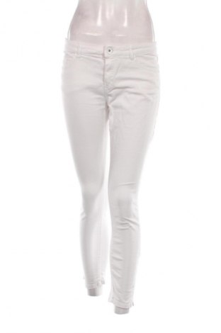 Damen Jeans Maddison, Größe S, Farbe Weiß, Preis 4,99 €