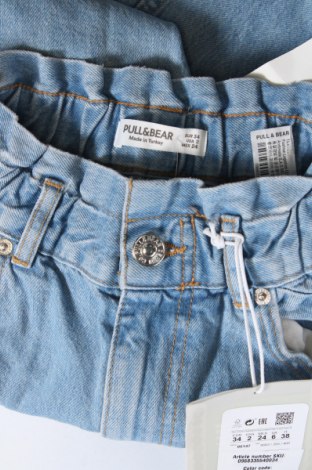 Blugi de femei Pull&Bear, Mărime XS, Culoare Albastru, Preț 117,29 Lei