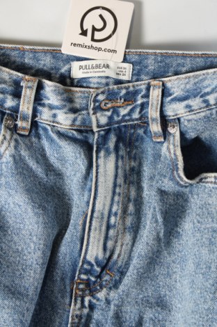 Damskie jeansy Pull&Bear, Rozmiar S, Kolor Niebieski, Cena 36,99 zł