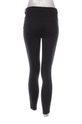 Damen Jeans Terranova, Größe M, Farbe Schwarz, Preis 10,00 €