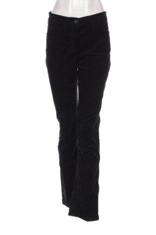 Pantaloni de velvet de femei Atelier GARDEUR, Mărime XXS, Culoare Negru, Preț 223,99 Lei