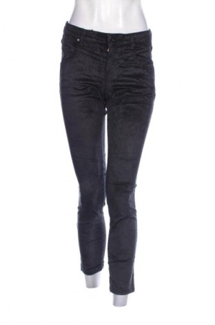 Pantaloni de velvet de femei Brax, Mărime XS, Culoare Negru, Preț 100,99 Lei