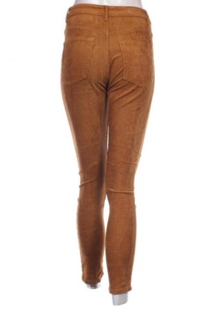 Damen Cordhose Pull&Bear, Größe S, Farbe Gelb, Preis € 8,49