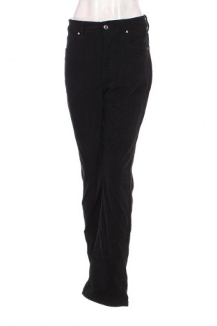 Damen Cordhose SHEIN, Größe M, Farbe Schwarz, Preis 6,99 €