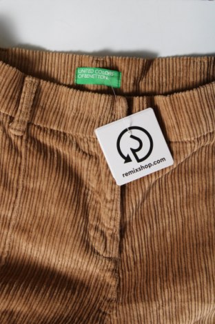 Pantaloni de velvet de femei United Colors Of Benetton, Mărime M, Culoare Bej, Preț 63,99 Lei