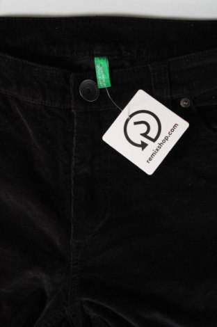 Pantaloni de velvet de femei United Colors Of Benetton, Mărime M, Culoare Negru, Preț 55,99 Lei