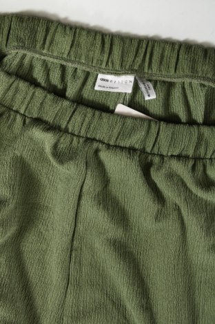 Pantaloni scurți de femei ASOS, Mărime 3XL, Culoare Verde, Preț 111,99 Lei