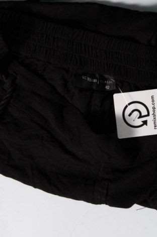 Pantaloni scurți de femei LC Waikiki, Mărime L, Culoare Negru, Preț 79,99 Lei