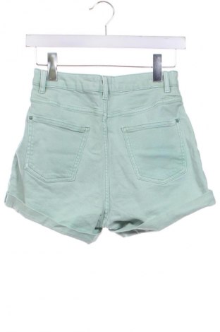 Pantaloni scurți de femei Sinsay, Mărime XS, Culoare Verde, Preț 38,99 Lei