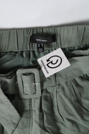 Pantaloni scurți de femei Vero Moda, Mărime S, Culoare Verde, Preț 40,99 Lei