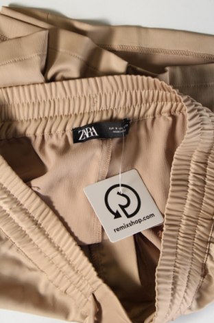 Дамски къс панталон Zara, Размер S, Цвят Бежов, Цена 13,99 лв.