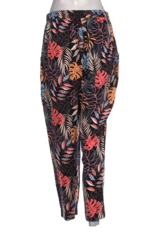 Pantaloni de femei Canda, Mărime M, Culoare Multicolor, Preț 80,75 Lei