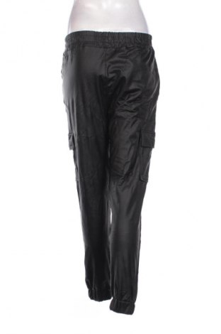 Pantaloni de femei Cherry Koko, Mărime M, Culoare Negru, Preț 38,99 Lei