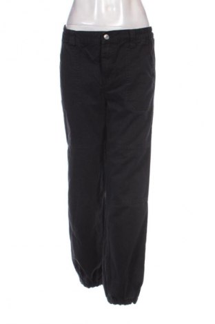 Pantaloni de femei Clockhouse, Mărime M, Culoare Negru, Preț 42,12 Lei