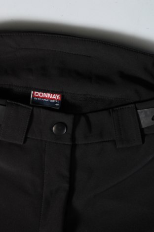 Pantaloni de femei Donnay, Mărime M, Culoare Negru, Preț 64,99 Lei