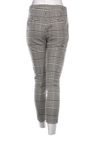 Pantaloni de femei H&M, Mărime S, Culoare Multicolor, Preț 48,99 Lei