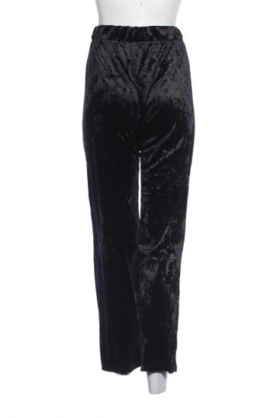 Pantaloni de femei H&M Divided, Mărime XS, Culoare Negru, Preț 95,99 Lei