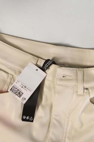 Pantaloni de femei H&M Divided, Mărime S, Culoare Ecru, Preț 151,99 Lei