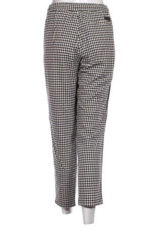 Pantaloni de femei Marc O'Polo, Mărime XL, Culoare Multicolor, Preț 126,99 Lei