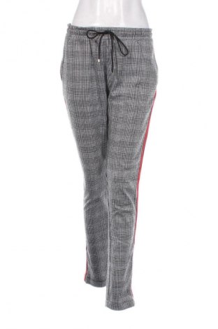 Pantaloni de femei Norah, Mărime M, Culoare Multicolor, Preț 101,99 Lei