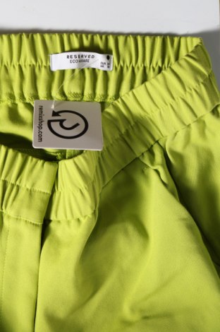 Damenhose Reserved, Größe M, Farbe Grün, Preis € 8,99