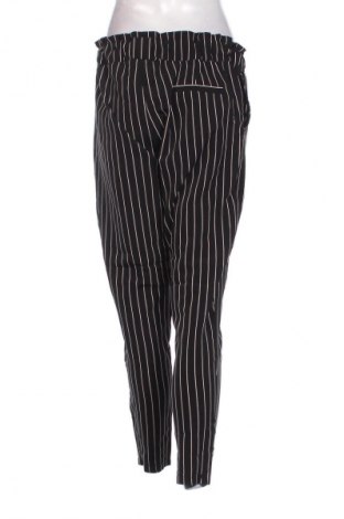 Damenhose Revamped, Größe M, Farbe Schwarz, Preis 3,99 €