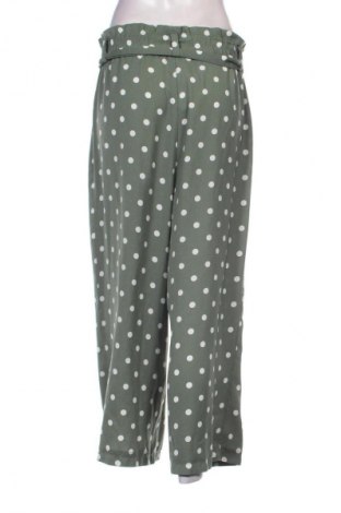 Pantaloni de femei Stradivarius, Mărime L, Culoare Verde, Preț 44,99 Lei