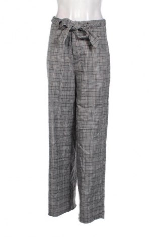 Pantaloni de femei Stradivarius, Mărime S, Culoare Multicolor, Preț 38,99 Lei