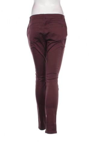 Damenhose Street One, Größe M, Farbe Rot, Preis 10,22 €