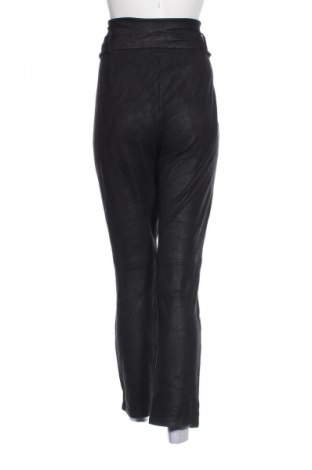 Pantaloni de femei Tramontana, Mărime L, Culoare Negru, Preț 67,99 Lei