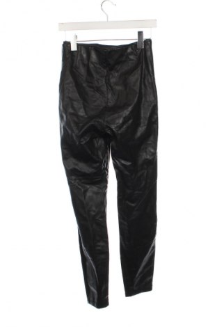 Pantaloni de femei Zara, Mărime S, Culoare Negru, Preț 35,99 Lei