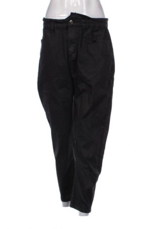 Pantaloni de femei Zara, Mărime M, Culoare Negru, Preț 68,88 Lei