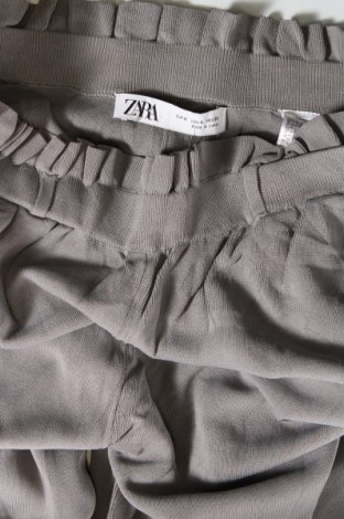 Дамски панталон Zara, Размер S, Цвят Сив, Цена 27,49 лв.