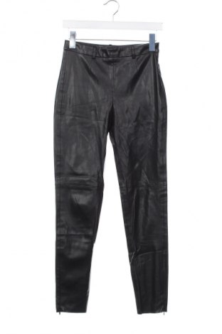 Pantaloni de femei Zara, Mărime XS, Culoare Negru, Preț 44,99 Lei