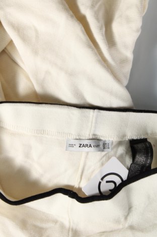 Γυναικείο παντελόνι Zara, Μέγεθος S, Χρώμα Λευκό, Τιμή 16,99 €