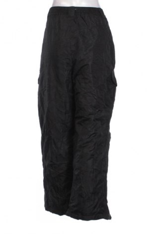 Pantaloni de damă pentru sporturi de iarnă, Mărime M, Culoare Negru, Preț 144,99 Lei