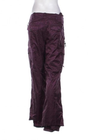 Damenhose für Wintersport Burton, Größe M, Farbe Lila, Preis 74,49 €