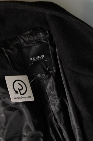 Дамско палто Pull&Bear, Размер S, Цвят Черен, Цена 88,49 лв.