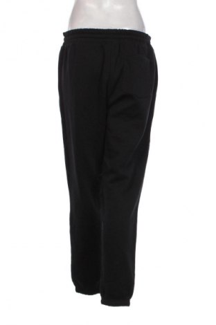 Pantaloni trening de femei C&A, Mărime XL, Culoare Negru, Preț 95,99 Lei