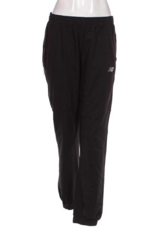 Damen Sporthose New Balance, Größe M, Farbe Schwarz, Preis 28,99 €