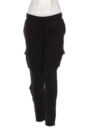 Pantaloni trening de femei Page One, Mărime M, Culoare Negru, Preț 48,99 Lei