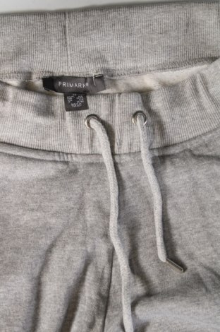 Pantaloni trening de femei Primark, Mărime M, Culoare Gri, Preț 95,99 Lei