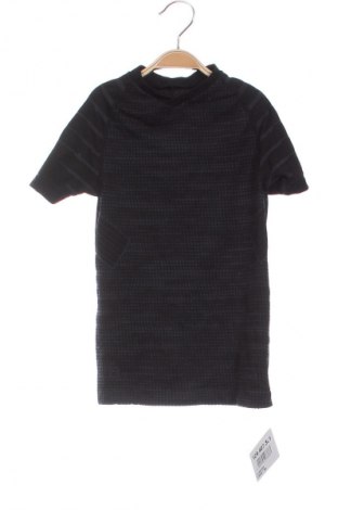 Kinder T-Shirt, Größe 7-8y/ 128-134 cm, Farbe Schwarz, Preis € 5,99